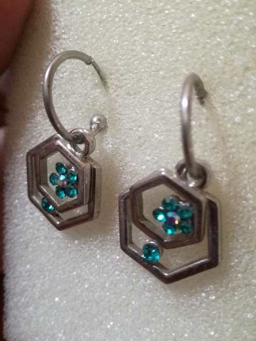Turquoise Flower in Geometric shape earrings